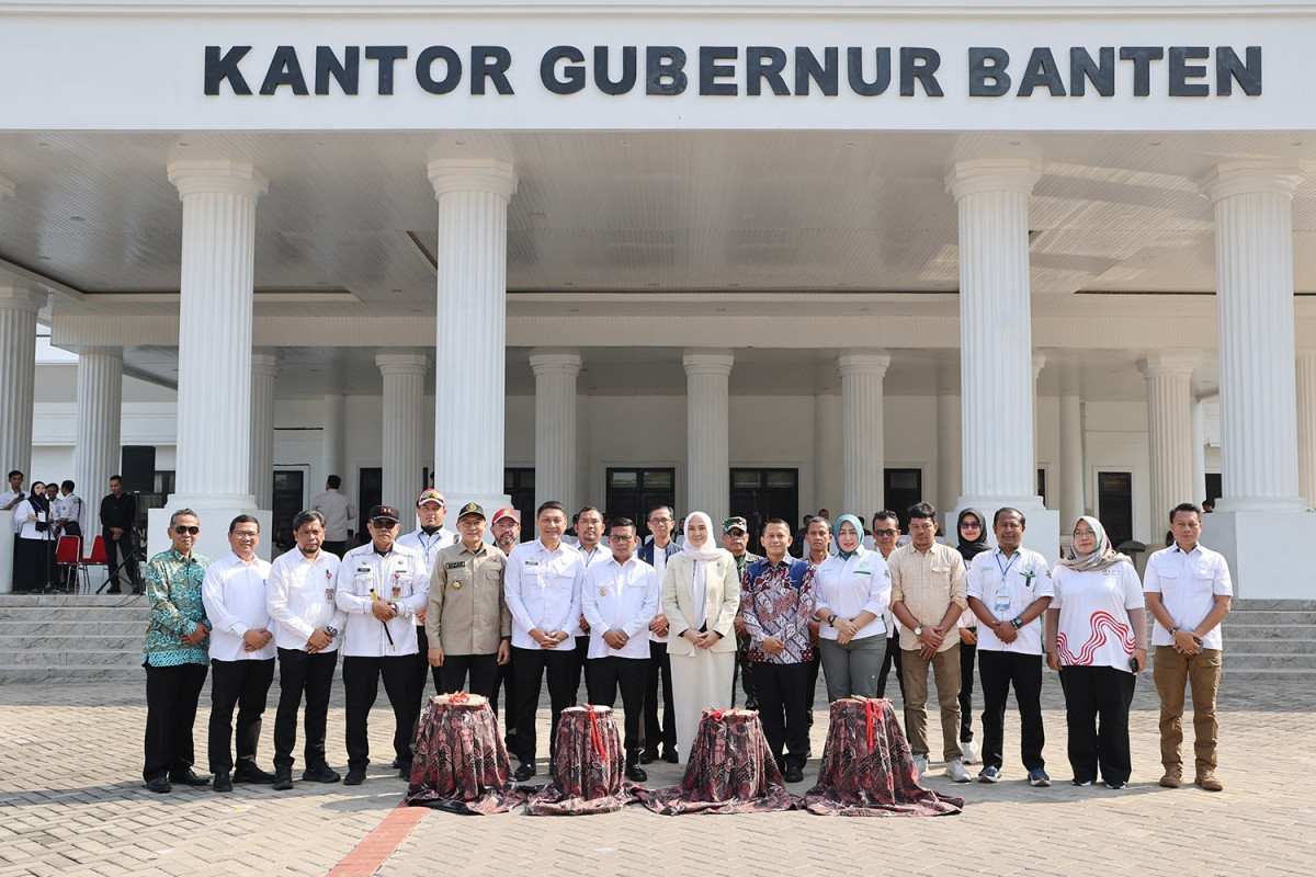 Gubernur Banten Andra Soni: Baris Berbaris dan Upacara Bendera Tumbuhkan Jiwa Kepemimpinan dan Kedisiplinan di Generasi Muda