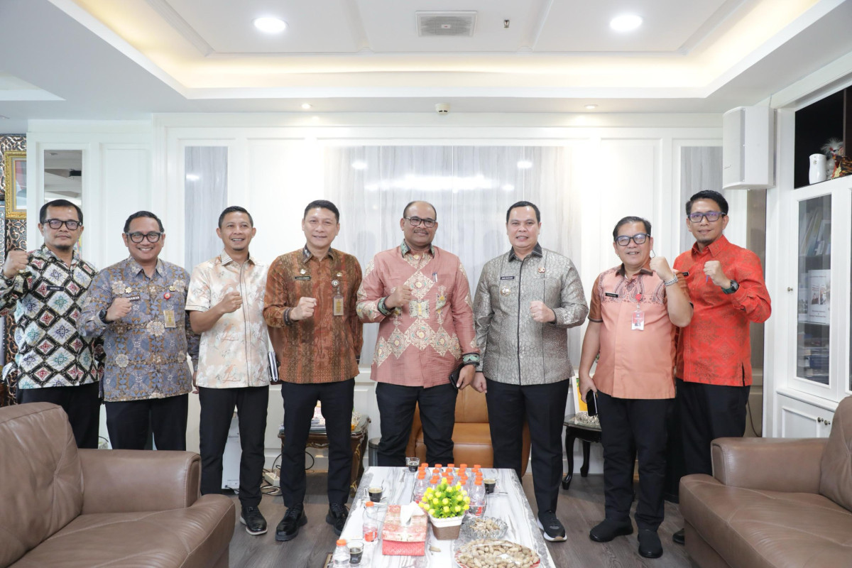 Pemerintah Provinsi Banten Bersama Wali Kota Serang Konsultasi ke Kemendagri